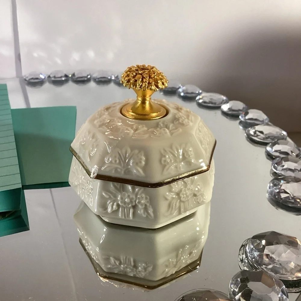 Lenox add touch